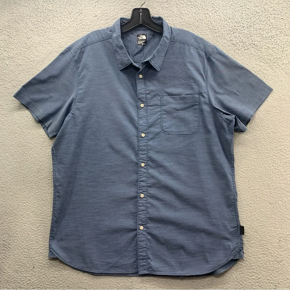 The North Face Men Short Sleeve Blue Gray Striped Pocket Button Up Shirt Size XL